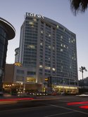 Renaissance Hollywood Hotel & Spa