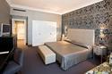 Carlton Hotel
