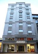 Carlton Hotel