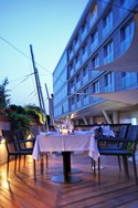 Zira Hotel