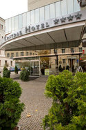 Central Hotel