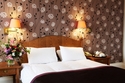 Brook George Hotel